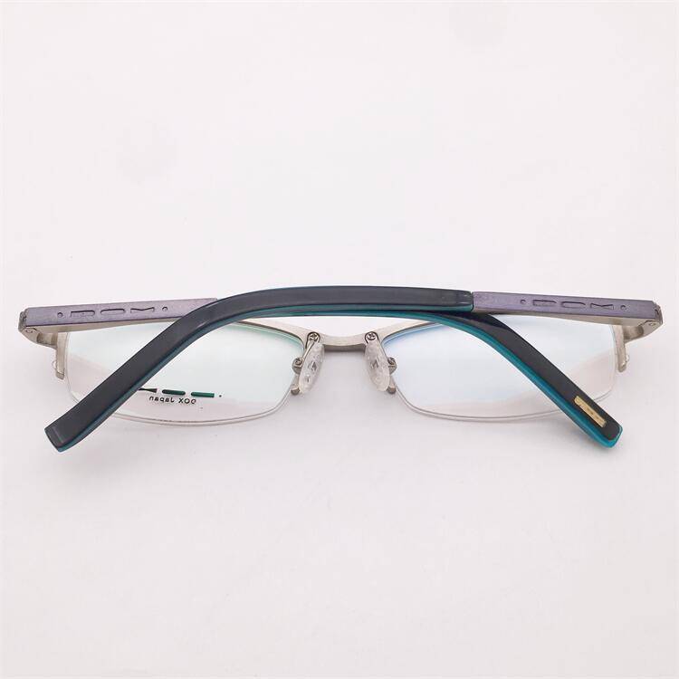 Original single German order light blue ultra -light pure titanium business temperament half -frame spring mirror lens shelf men and women