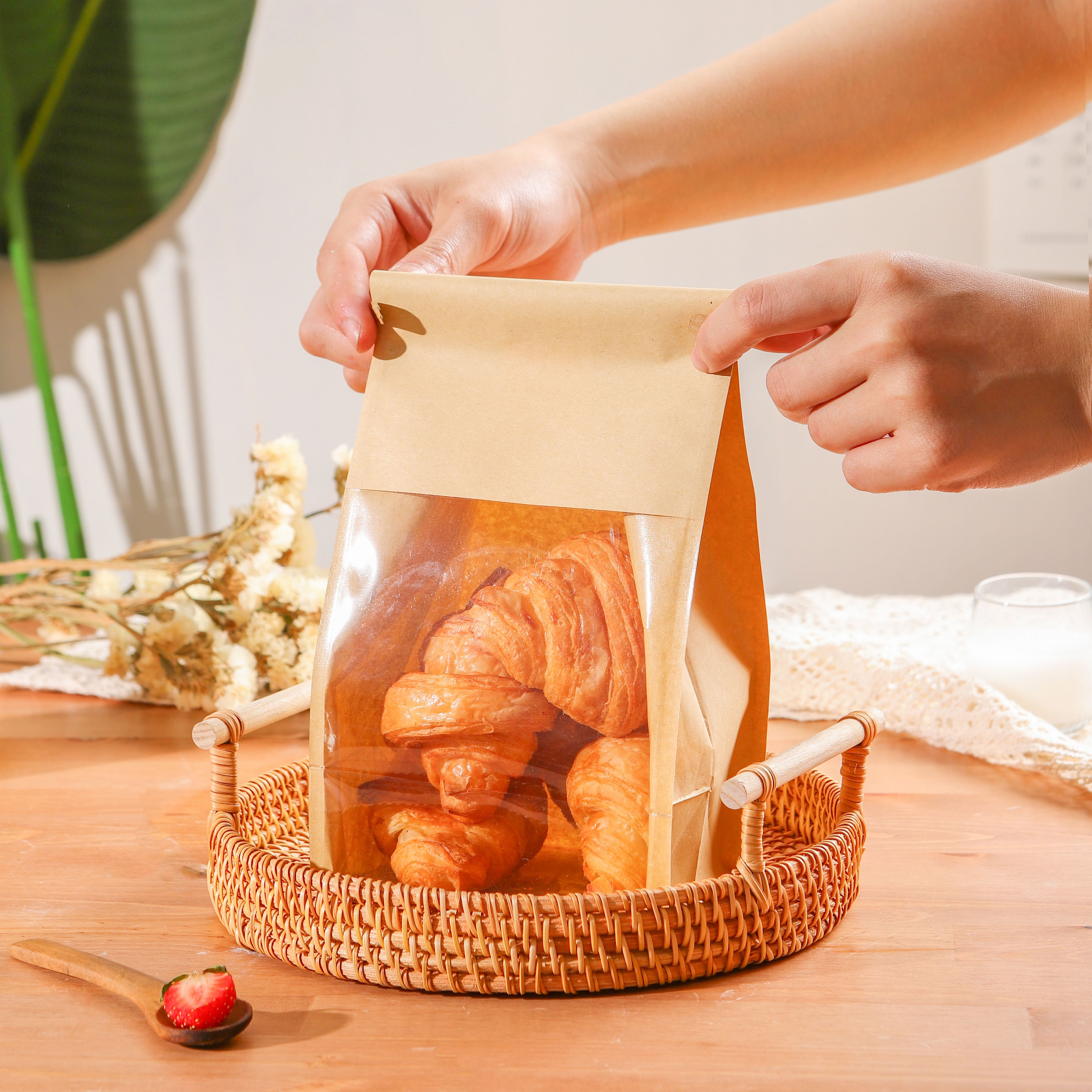 White cotton reusable bread loaf packaging bag with window brown kraft paper bags with tin tie