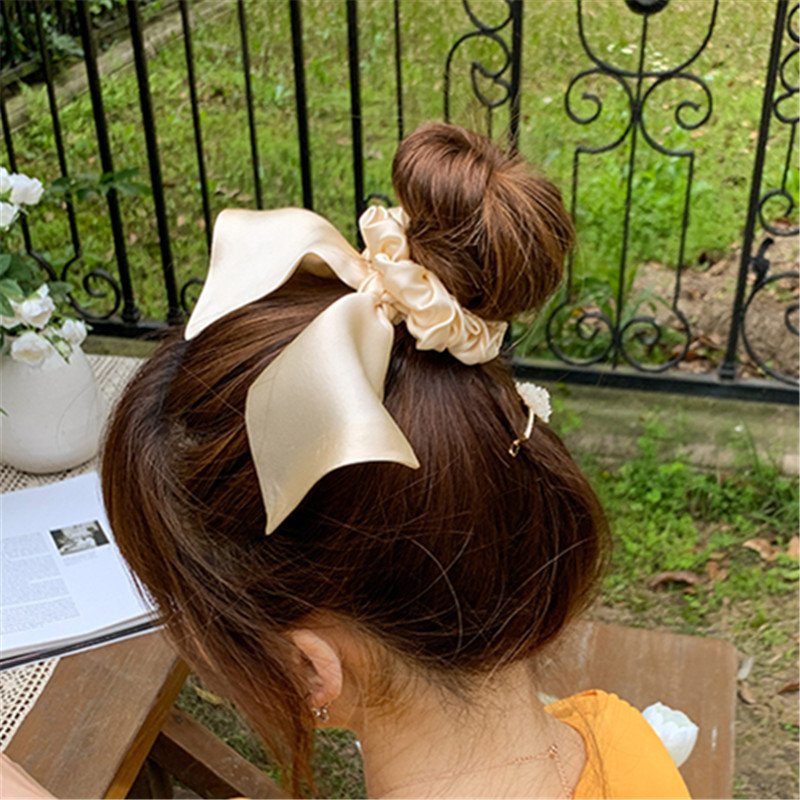 bow beige and black hair tie scrunchies silk high tension luxury designer scrunchie holder chunky silk satin hair scrunchies