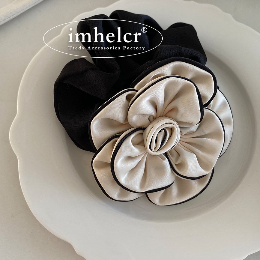 YANYE Fashion Elegant Couture Small Fragrance Black White Camellia Fabric Label Hair Band Large Intestine Hair Tie Scrunchies