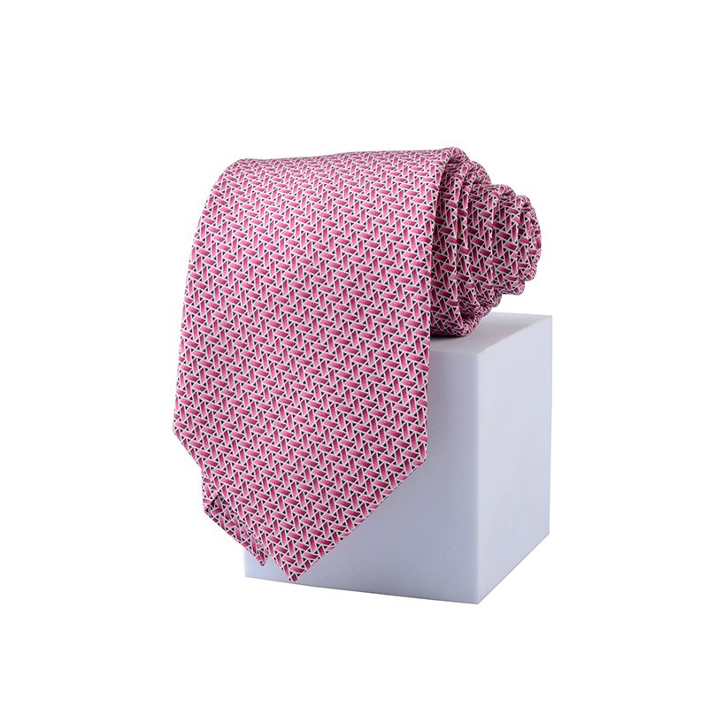 Chinese Supplier Wholesale Custom Logo Luxury Silk Ties Free Sample OEM Service Neck Ties For Business Men Luxury
