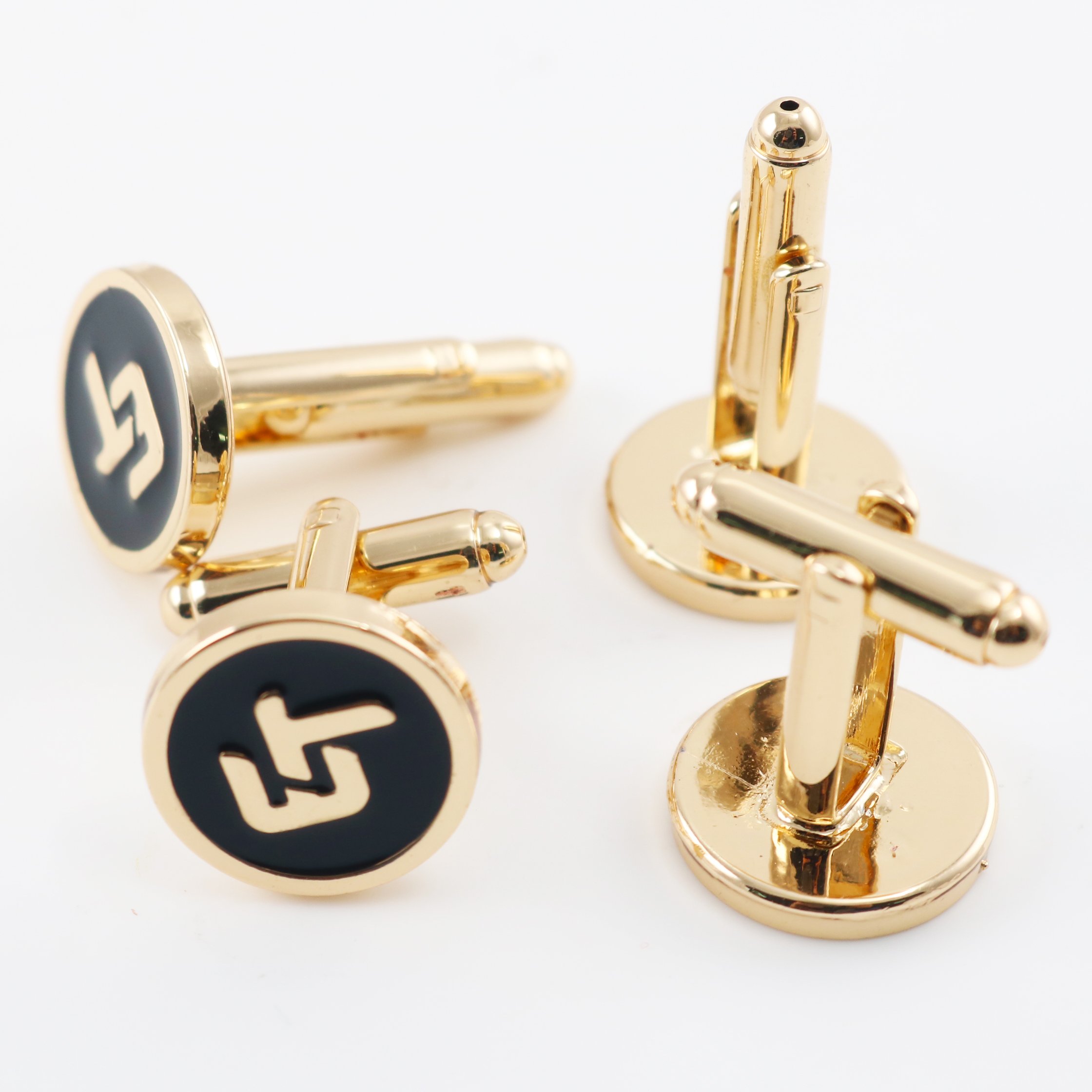 Custom original design wedding cufflink manufacturer women's metal letter Cufflinks