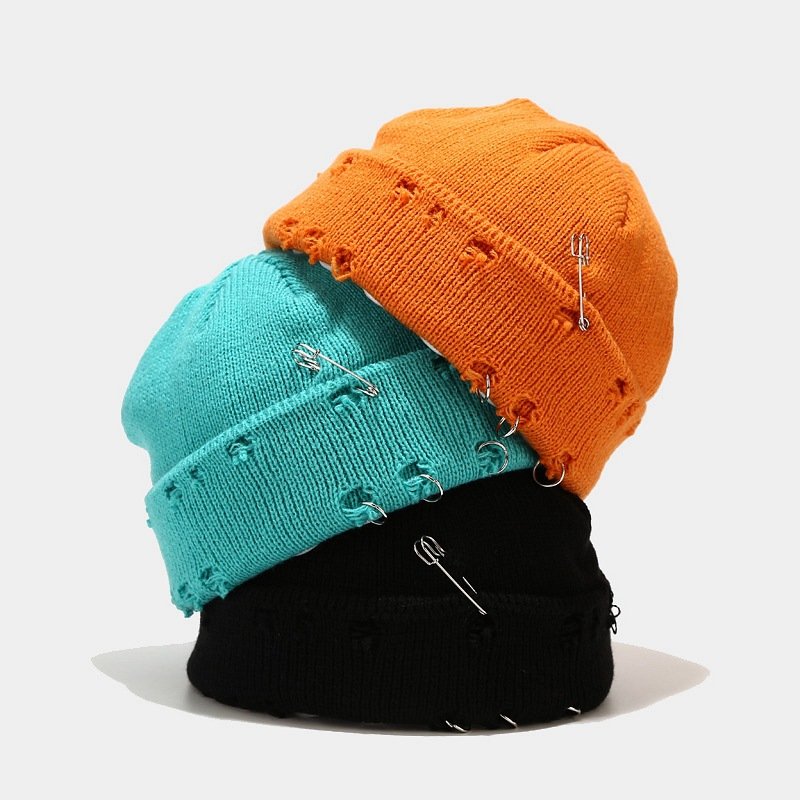 Fashion Streetwear Slouchy Distressed Woolen Reversible Beanie Cap Knit Cuffed Acrylic Knit Beanie Hat With Safety Pins