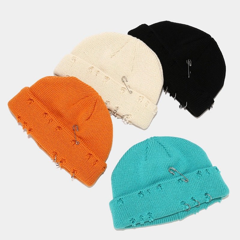 Fashion Streetwear Slouchy Distressed Woolen Reversible Beanie Cap Knit Cuffed Acrylic Knit Beanie Hat With Safety Pins