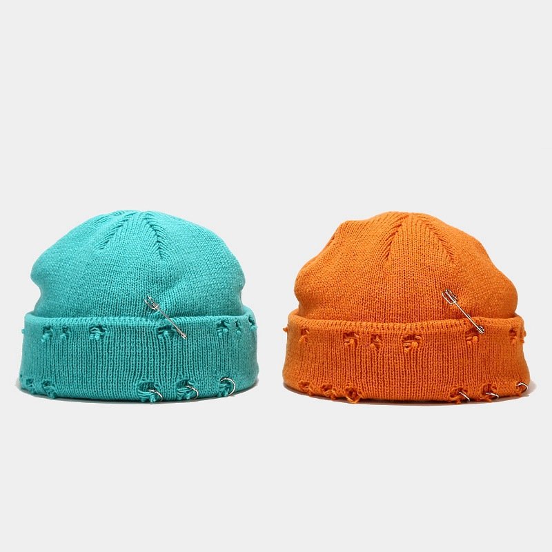 Fashion Streetwear Slouchy Distressed Woolen Reversible Beanie Cap Knit Cuffed Acrylic Knit Beanie Hat With Safety Pins
