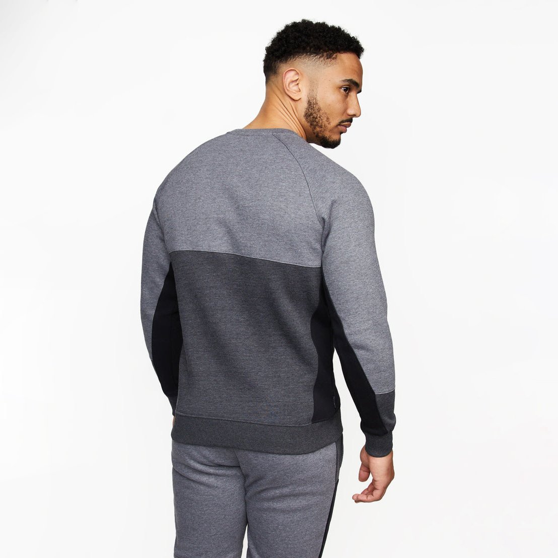 High Quality Custom Men's Sweatshirt Combed Cotton Fleece Pullover with Multi-Color Print Crewneck Sweatshirts For Winter Use