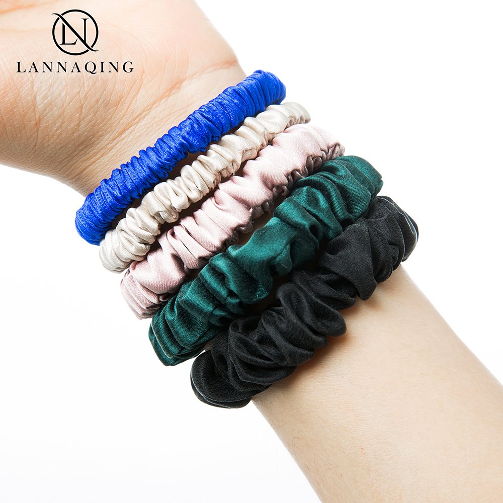 Wholesale Custom 6A Silk Scrunchie Elastic Hair Band Decorations with Customizable Private Logo Women Accessory