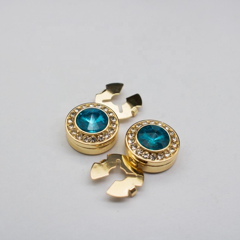 2024 New boyi fashion personalized box cover cufflinks gold fashion cufflinks metal material copper cufflinks