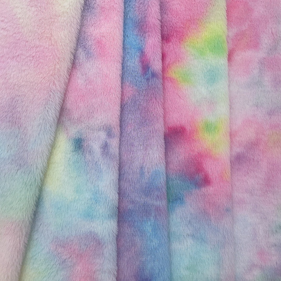 Luxury Style 100%polyester tie dyed rabbit fur Faux Fur Fabric plush fleece for winter garments