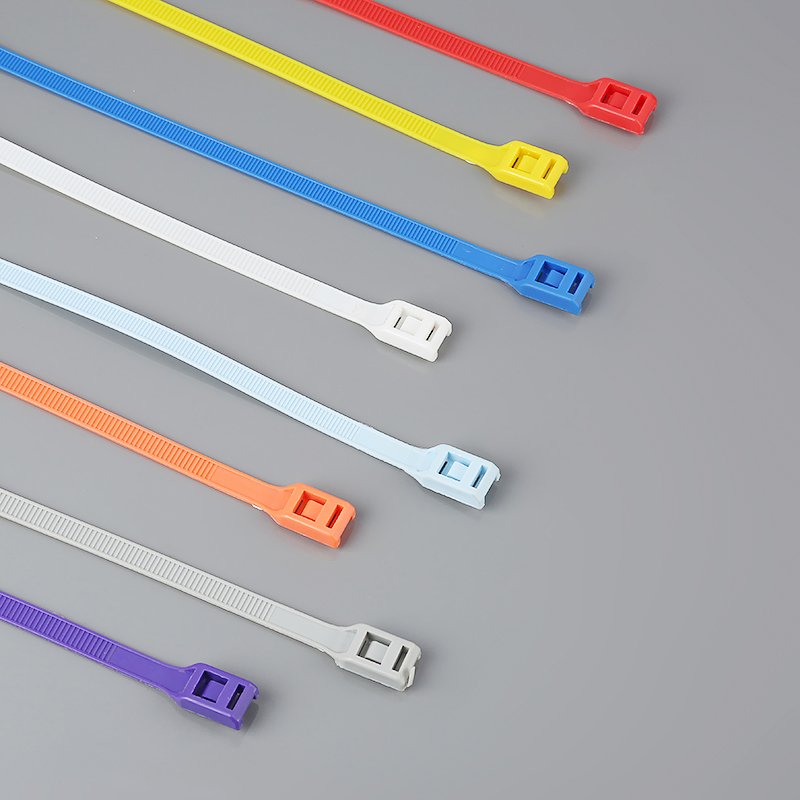 Wholesale factory direct plastic children naughty fort playground nylon 66 cable tie children's playgrounds colorful cable t
