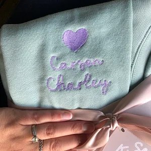 Customized Distressed Sweatshirt with Embroidered Collar Handmade OEM Service Custom Hoodie 1 Piece Knitted Fabric Unisex