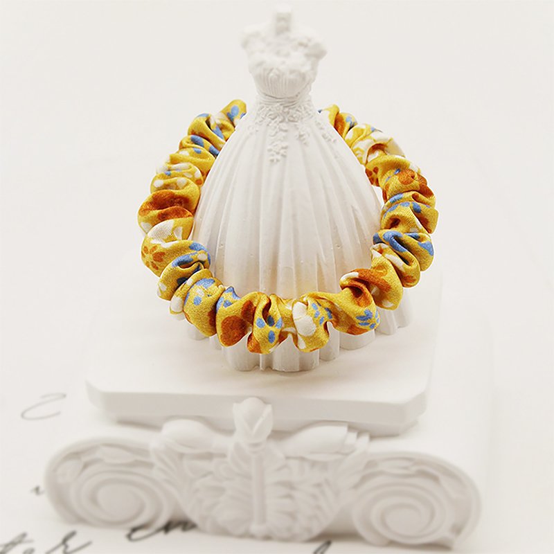 Pure Silk Charmeuse Scrunchy Regular Silk Scrunchies For Hair Scrunchies Natural Silk Medium Size Elastic Hair Bands