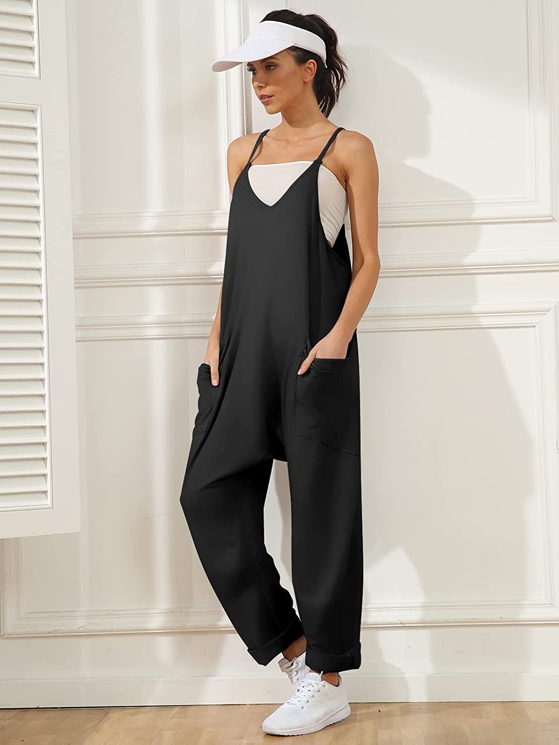 Women Adjustable Shoulder Strap Jumpsuits Casual Onesie Rompers Sleeveless Loose Baggy Overalls Jumpers with Pockets