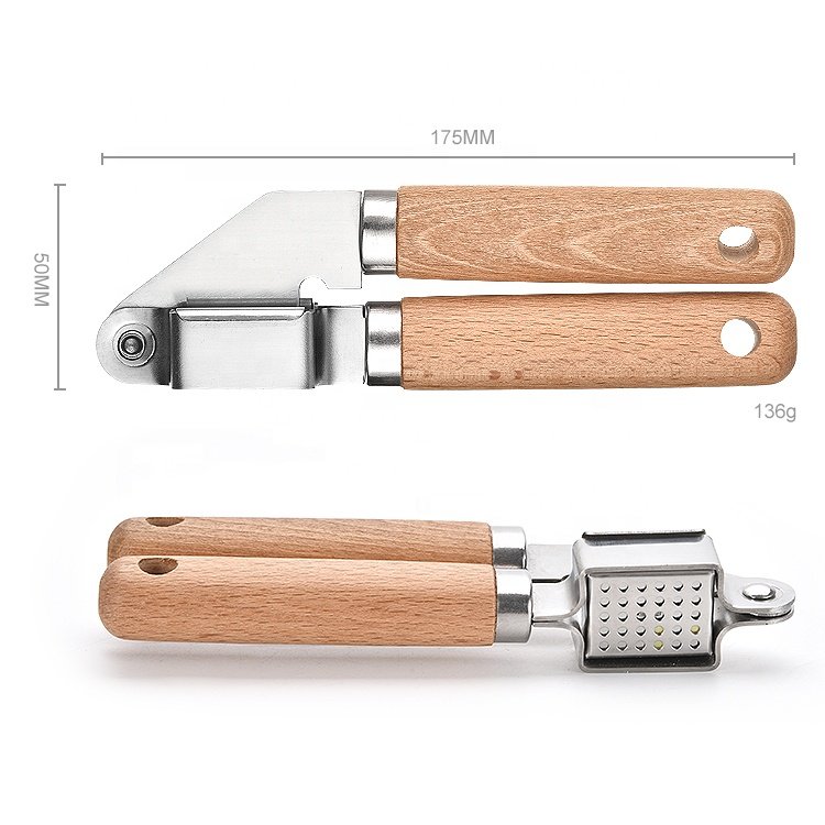 Easy to Clean Kitchen Garget Stainless Steel Garlic Mincer Garlic Presser With Non-Slip Wood Handle