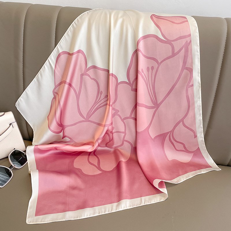 Hot Sale 2023 New Flower Printed Silk Small Square Scarf Shawl Women 70*70CM Silk Neck Tie Scarves Floral Print Silk Bandanas