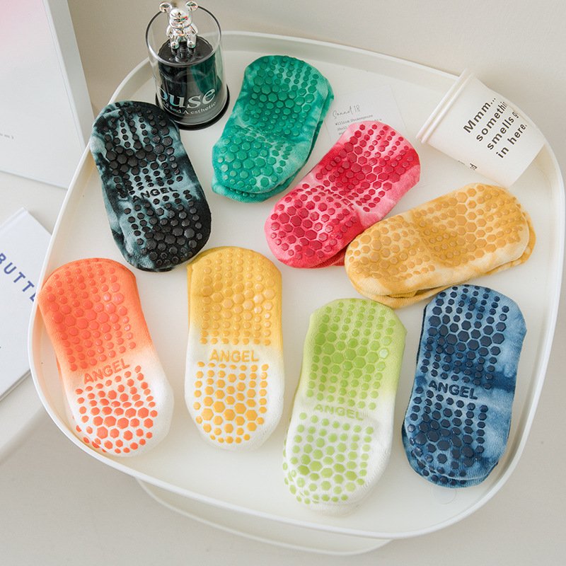wholesale high quality ladies anti-slip pilates socks Tie-dye sports & fitness yoga socks manufacturers