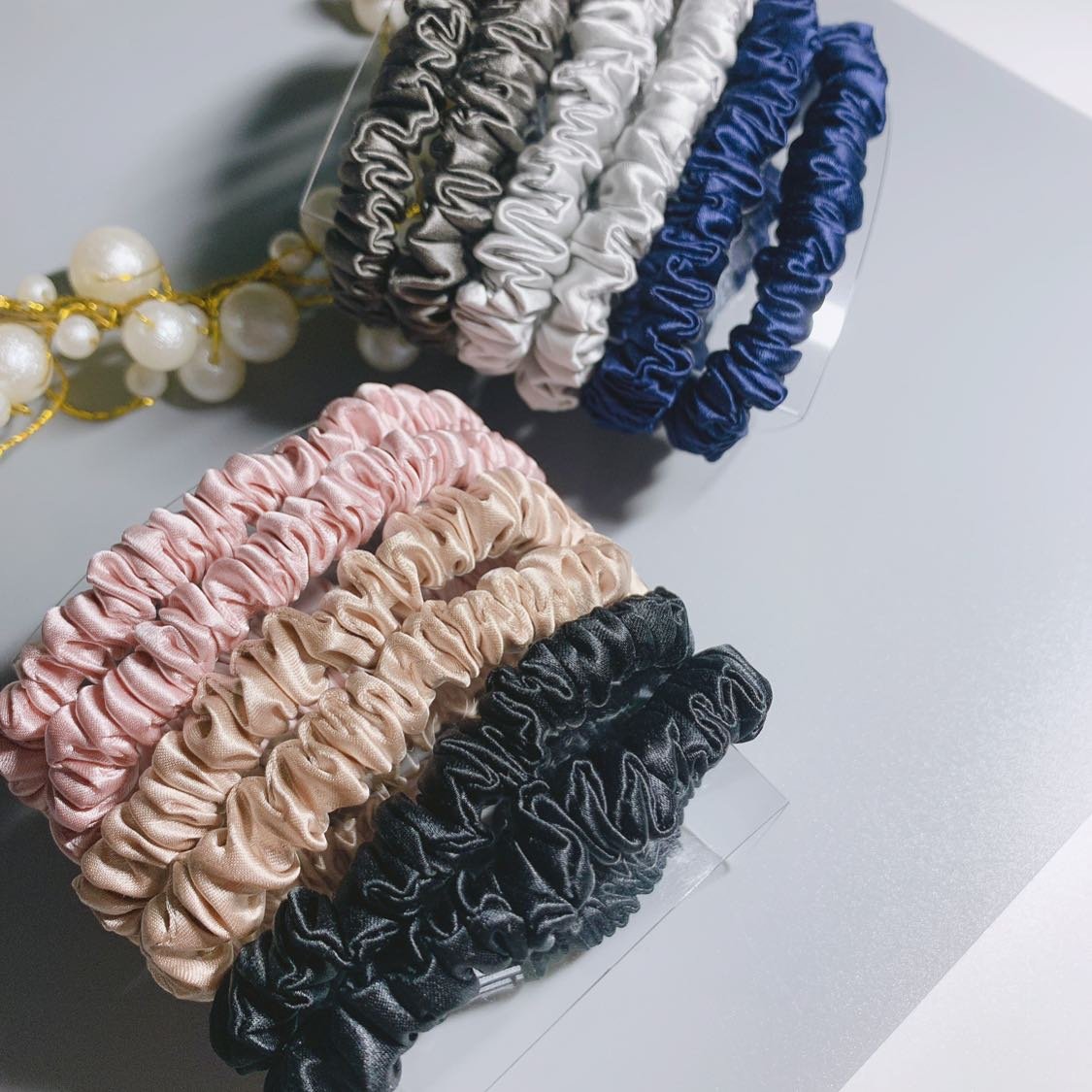 22 Momme Charmeuse 100% Pure Mulberry Hair Tie Silk Skinny Style Scrunchies