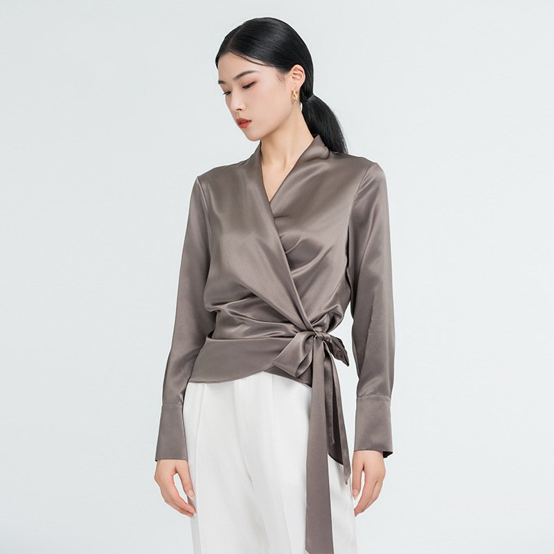 High Quality 19 Momme Long Sleeve Ladies Silk Blouses With Bow Tie 100% Pure Silk Blouses For Women