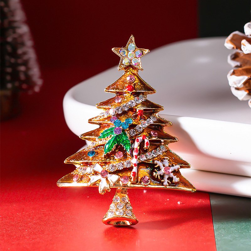 Manufacturer Luxury Metal Merry Christmas Gift Tree Snowflake Custom Enamel Rhinestone Diamond Clothes Lapel Pins Women Brooch