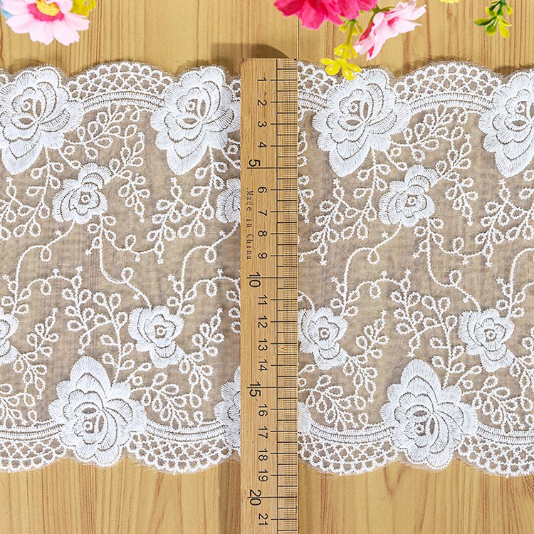 White Cotton Lace Fabric For Wedding Guipure Lace Fabric For Tie-dye