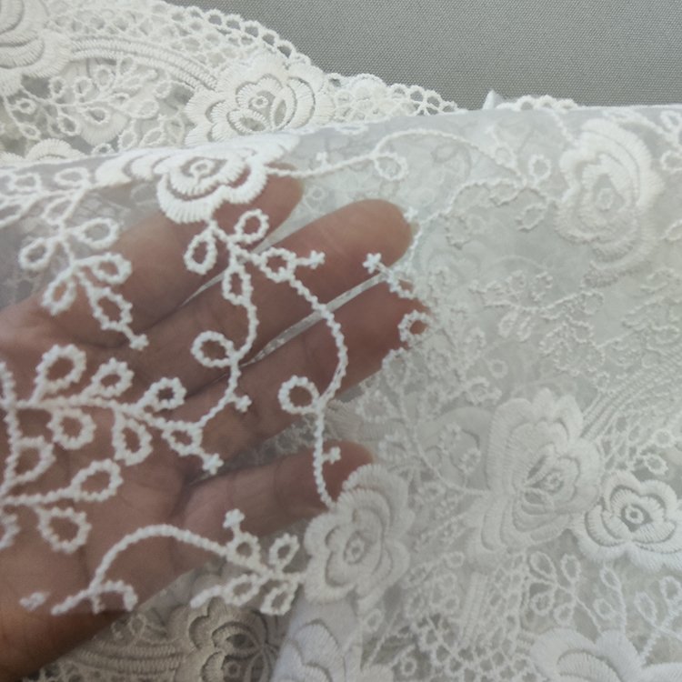 White Cotton Lace Fabric For Wedding Guipure Lace Fabric For Tie-dye