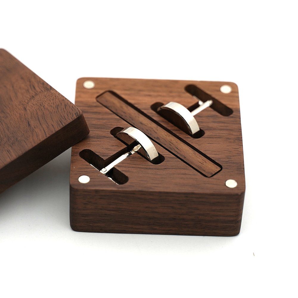 2023 New Custom logo walnut solid tie clip with cufflink wooden box set for men