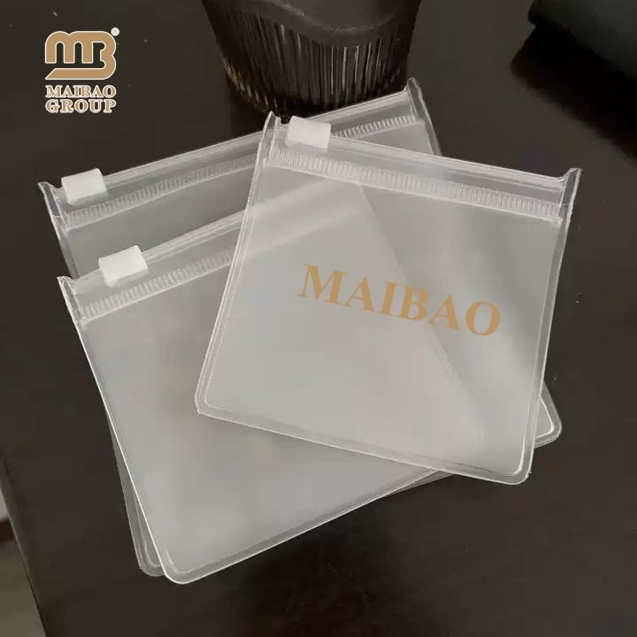 High Quality Bulk Decorative Custom Gold Logo Frosted Small Jewelry Pouch Plastic Zipper Bag, Jewelry Packaging Zip Plastic Bag