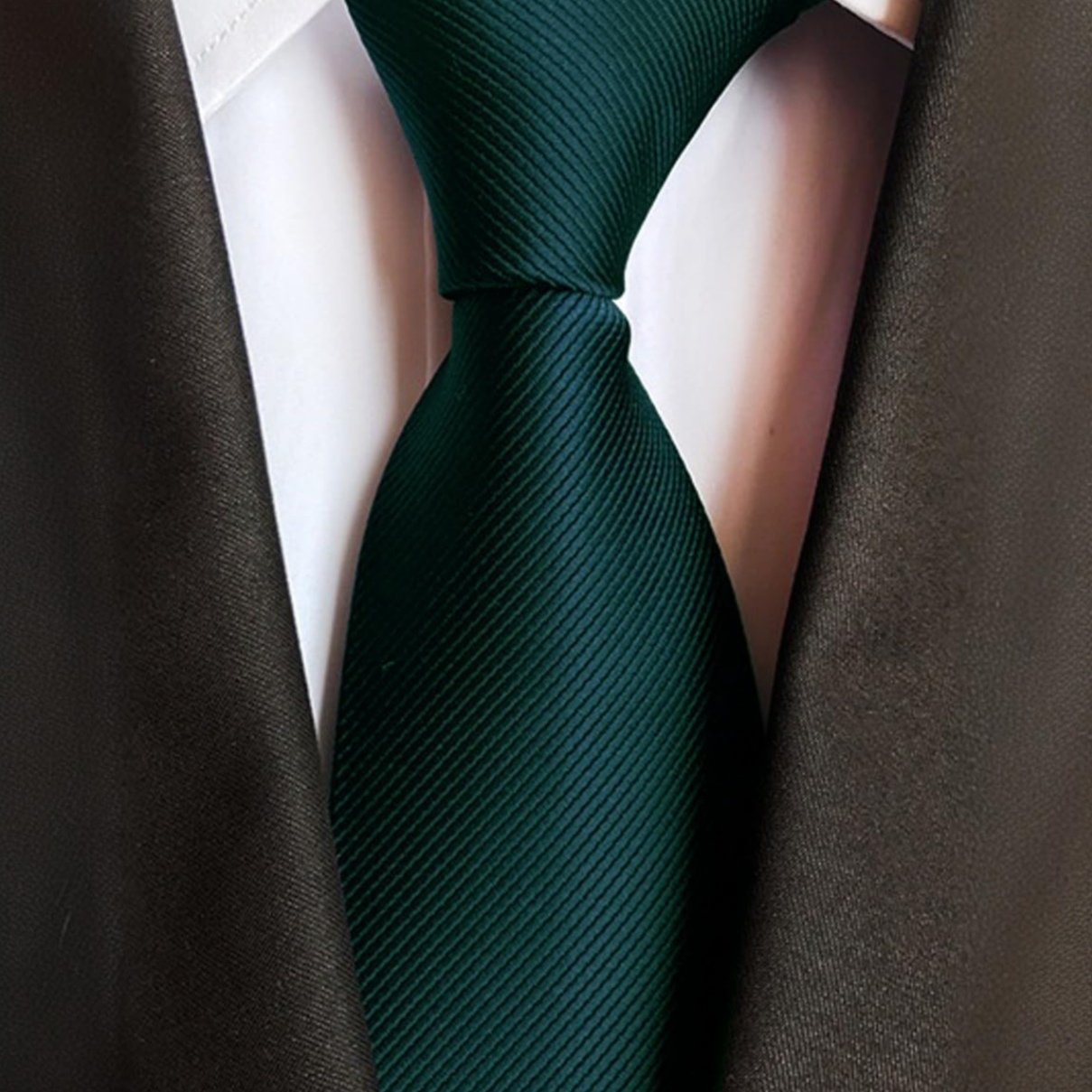 100% Polyester Weave Woven Jacquard Green Repp Necktie Customization For Men Classic Ties