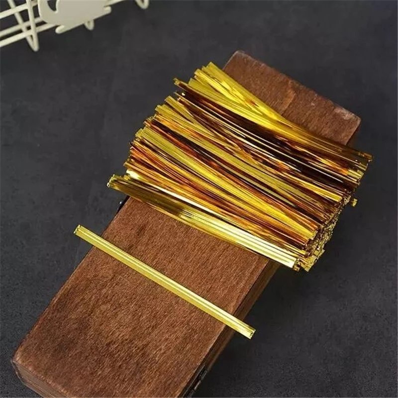 Multicolor Wire Metallic Twist Ties for Candy Bag Baking Packaging Cello Bags Ligation Lollipop Dessert Sealing Twist Tie