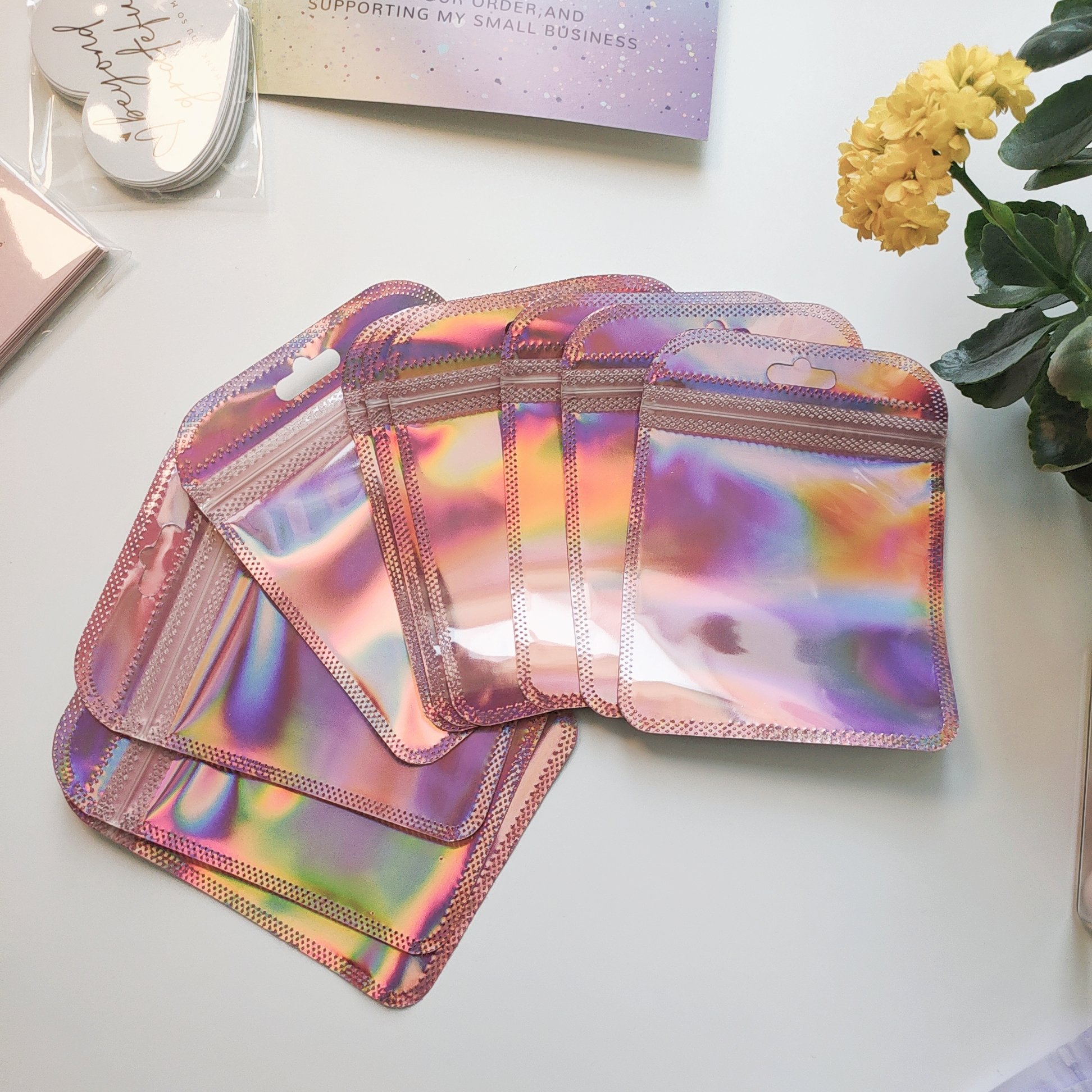Fast Shipping Eco-friendly Safety Pink Reusable Ziplock Mylar Packaging Plastic Bag for Keychain Storage Security Features
