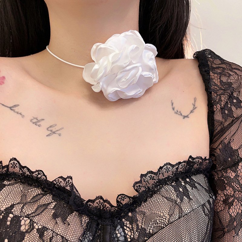 Vintage French Chic Pink Big Flowers Small Fragrant Black Chocker Necklace Tie Necklace Strap Necklace