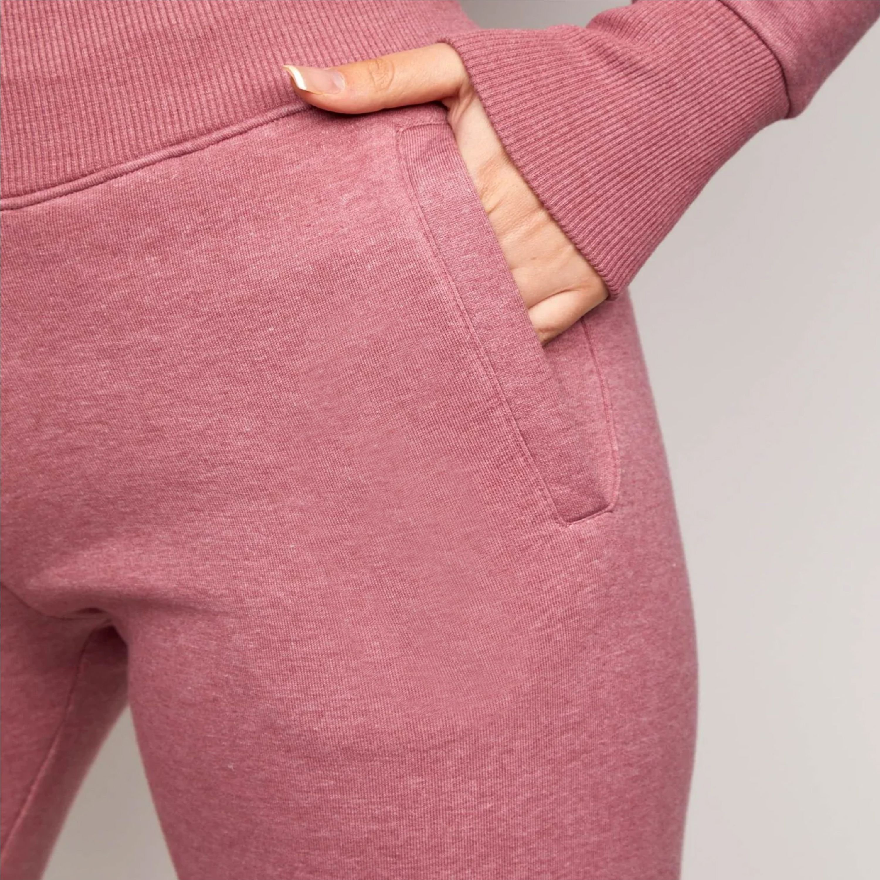 Verified Supplier Customized High Quality Fitness Tracksuit Set Tech Fit Jogger Suit Blank Sports Men Jogger Sets