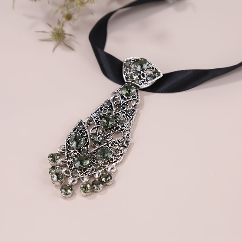 Best Selling High Quality clip-on collar bowtie various kinds of Crystal Diamond rhinestone bow ties for children