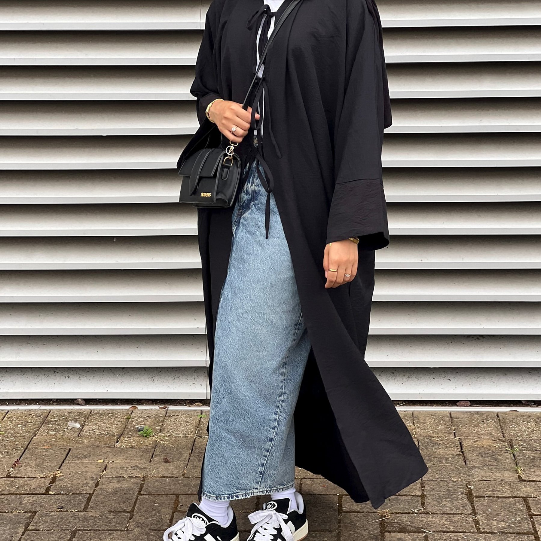Loriya Solid Color Modest Crepe Trend Abaya 2025 Oversized Cutting Bow Tie Kimono Open Abaya Women Clothing Muslim Dubai Dress