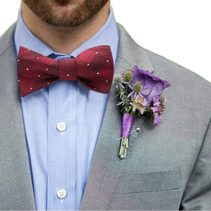 Customized Silk Polka Dot Bow Tie with Handkerchief - An Exquisite and High-End Accessory
