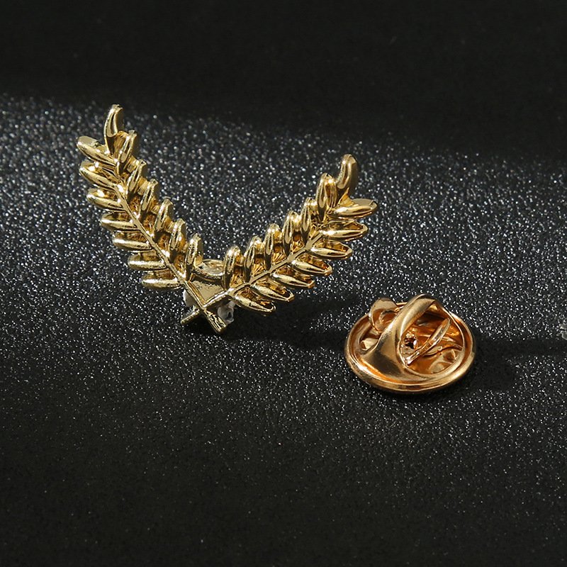 Personalized fashion animal suit accessory brooch