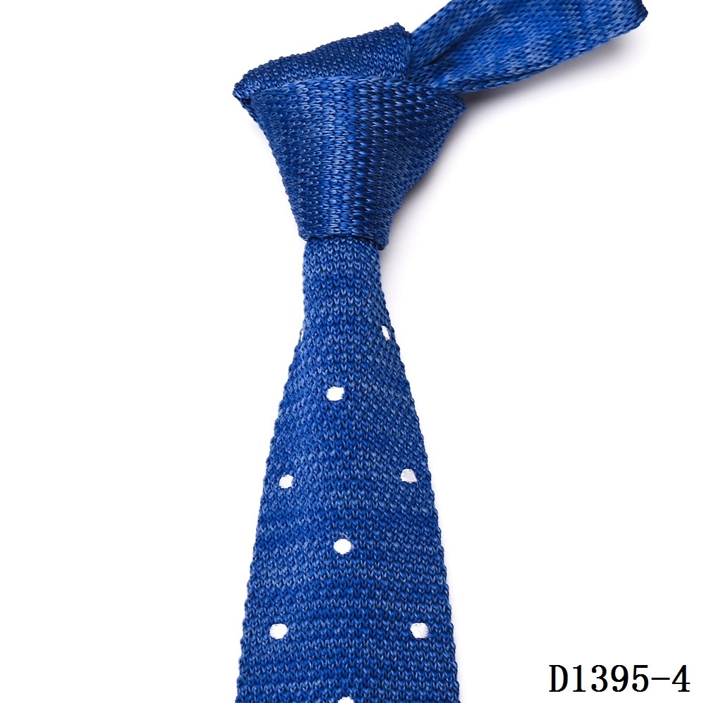 Yili China Supplier Custom Polyester Silk White Navy Blue Polka Dot Point Neck Custom Knit Tie