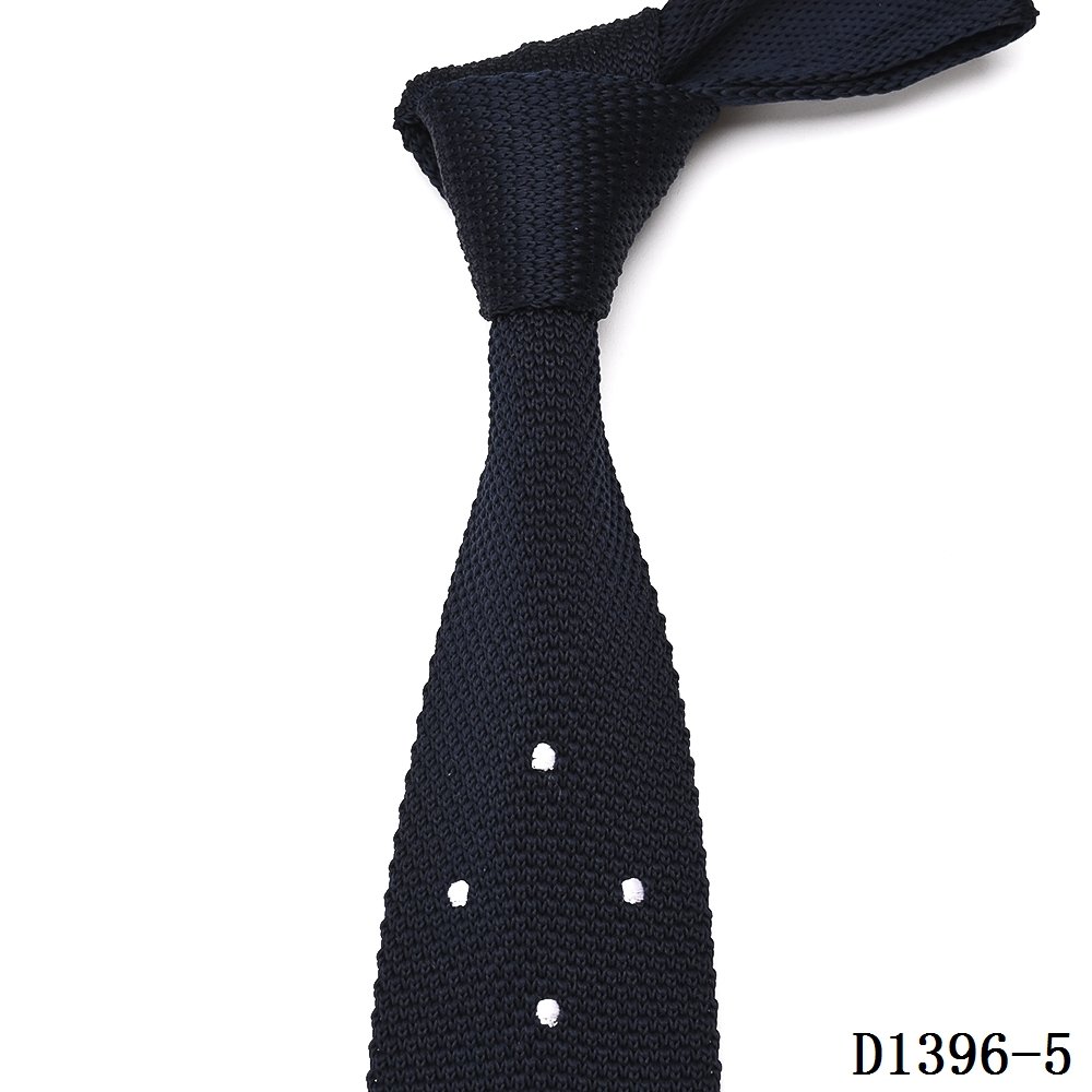 Yili China Supplier Custom Polyester Silk White Navy Blue Polka Dot Point Neck Custom Knit Tie