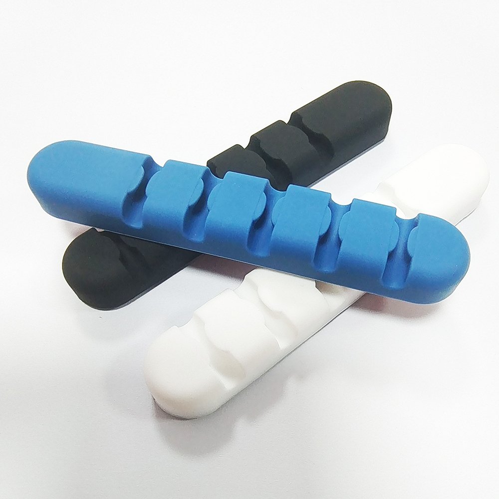 Hot Sale Wholesale 5-hole USB Desk Cable Holder Wire Silicone Cable Organizer