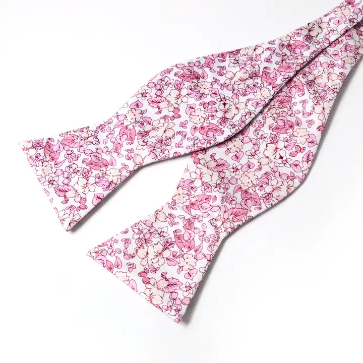 Factory Direct Sales OEM Service Men's Bowties Best Design 100% Silk Printed Flower Pattern Fashionable Bow Tie