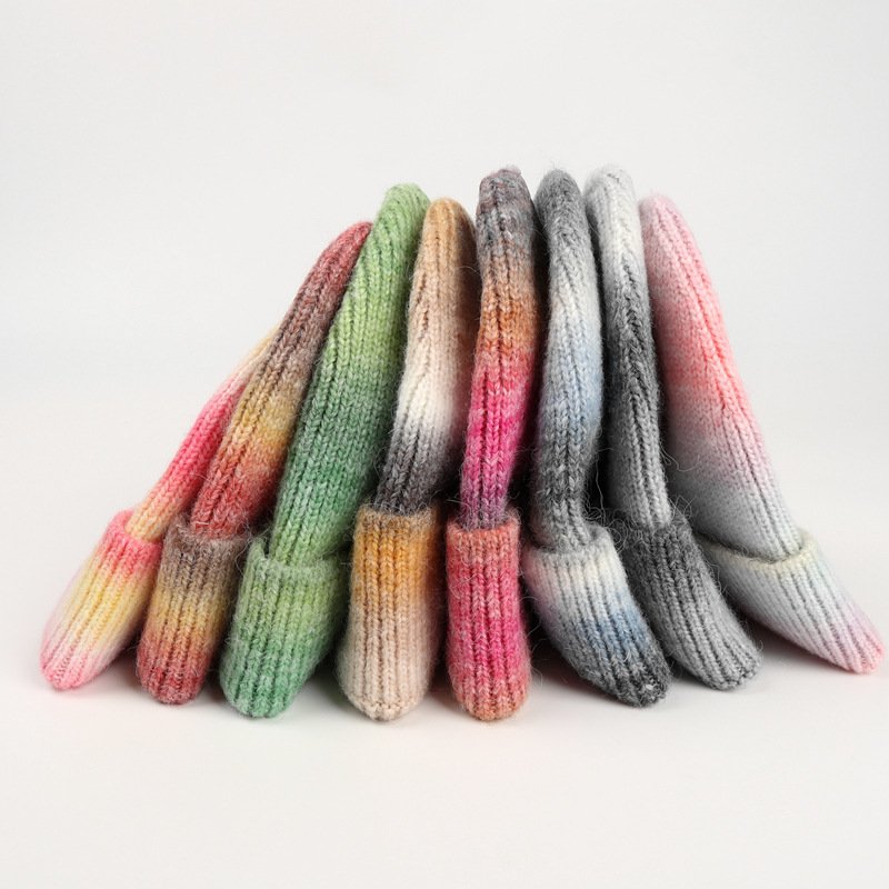 Wholesale Autumn Winter New Tie Dye Gradual Color Knitted Hat Beanie Women Rainbow Warm Thick Woolen Outdoor Beanie Hat