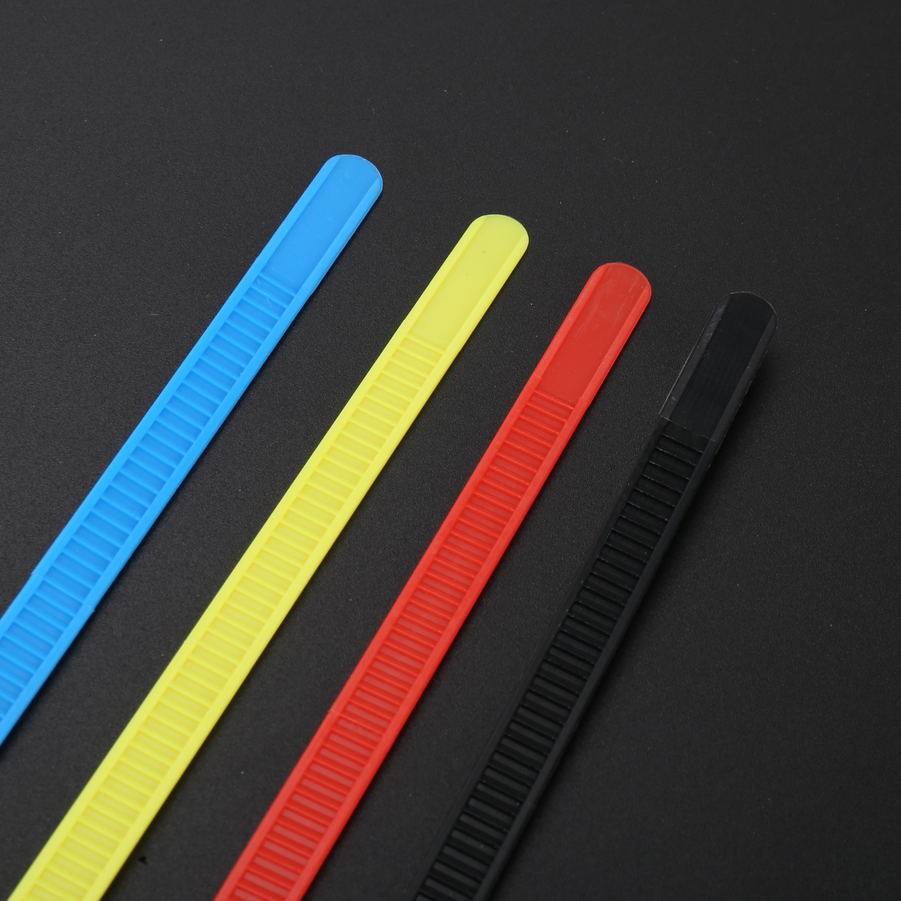 OURO Factory Direct Selling Cheap self-locking Nylon 66 cable Zip ties With self-locking cable ties Plastic cable ties