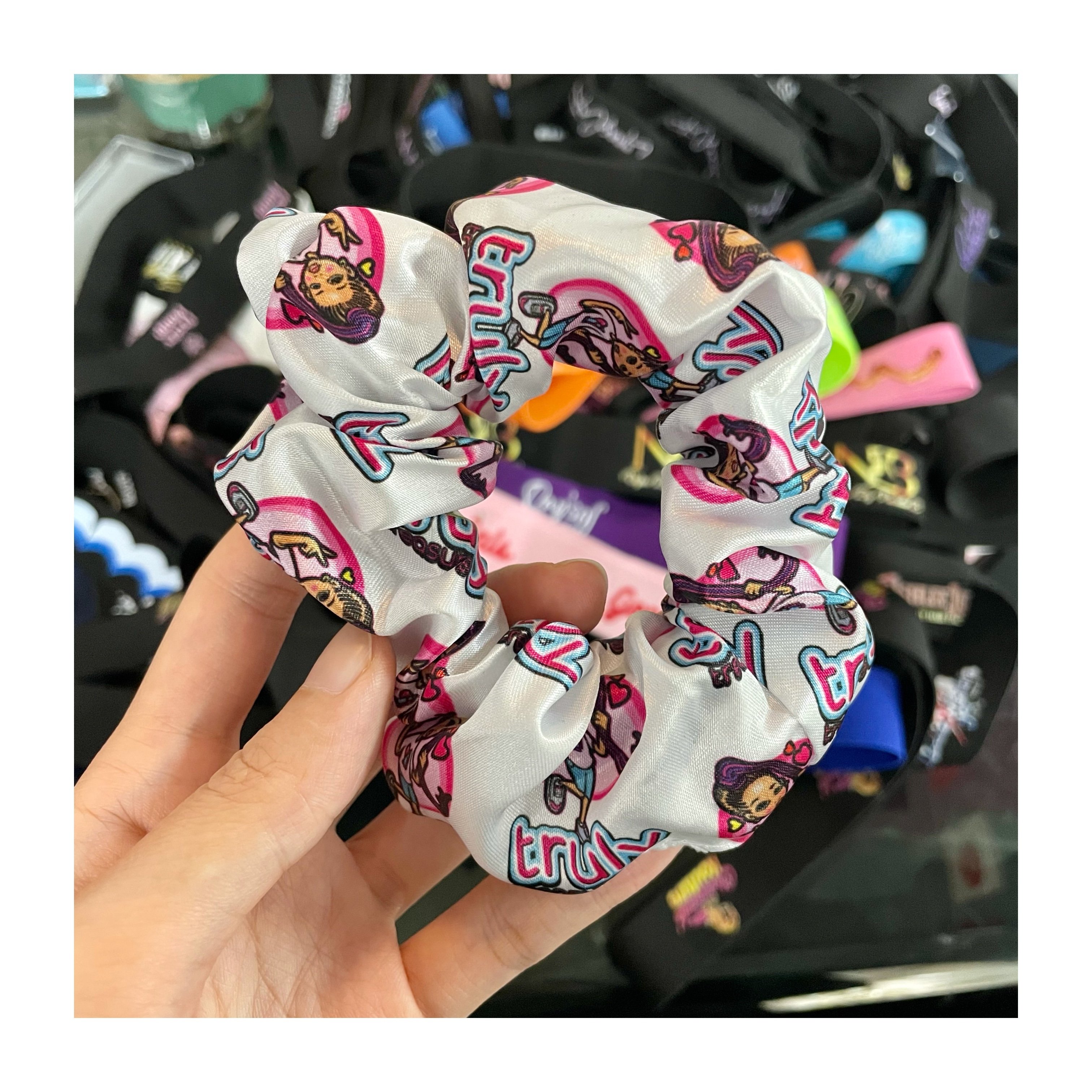 Wholesale hair scrunchies accessories for girls satin silk elastic hair tie bands