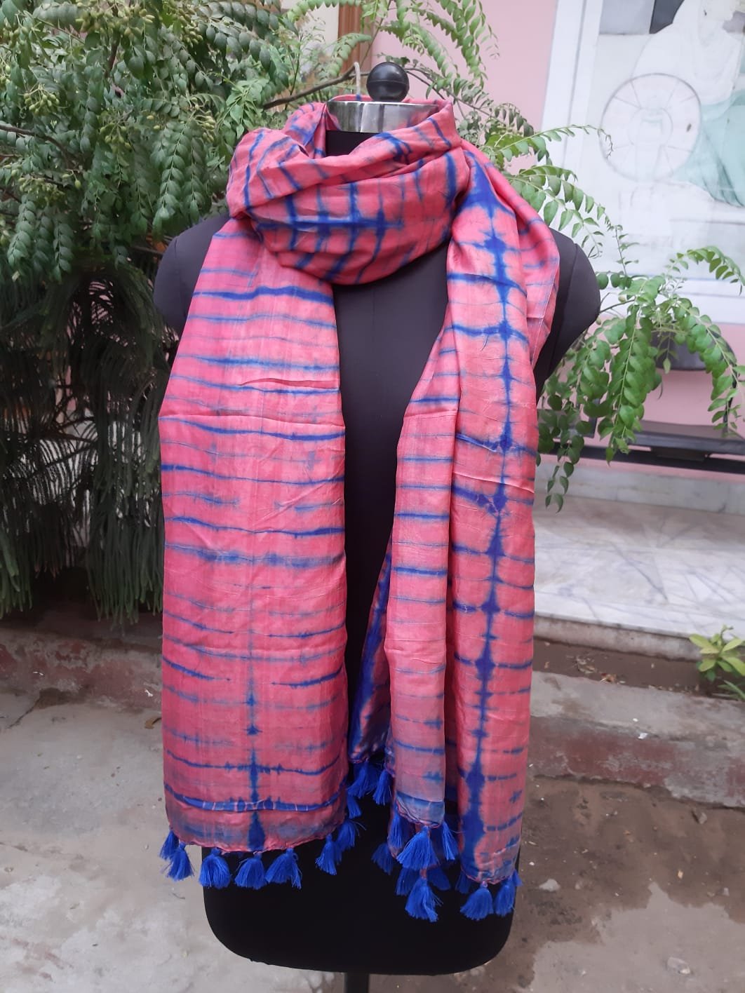 Luxurious Handmade Tie Dye Silk Scarf, Dupatta With Pom Pom Decor Edge For Summer Neck & Beach Body Wrap For Women Clothing