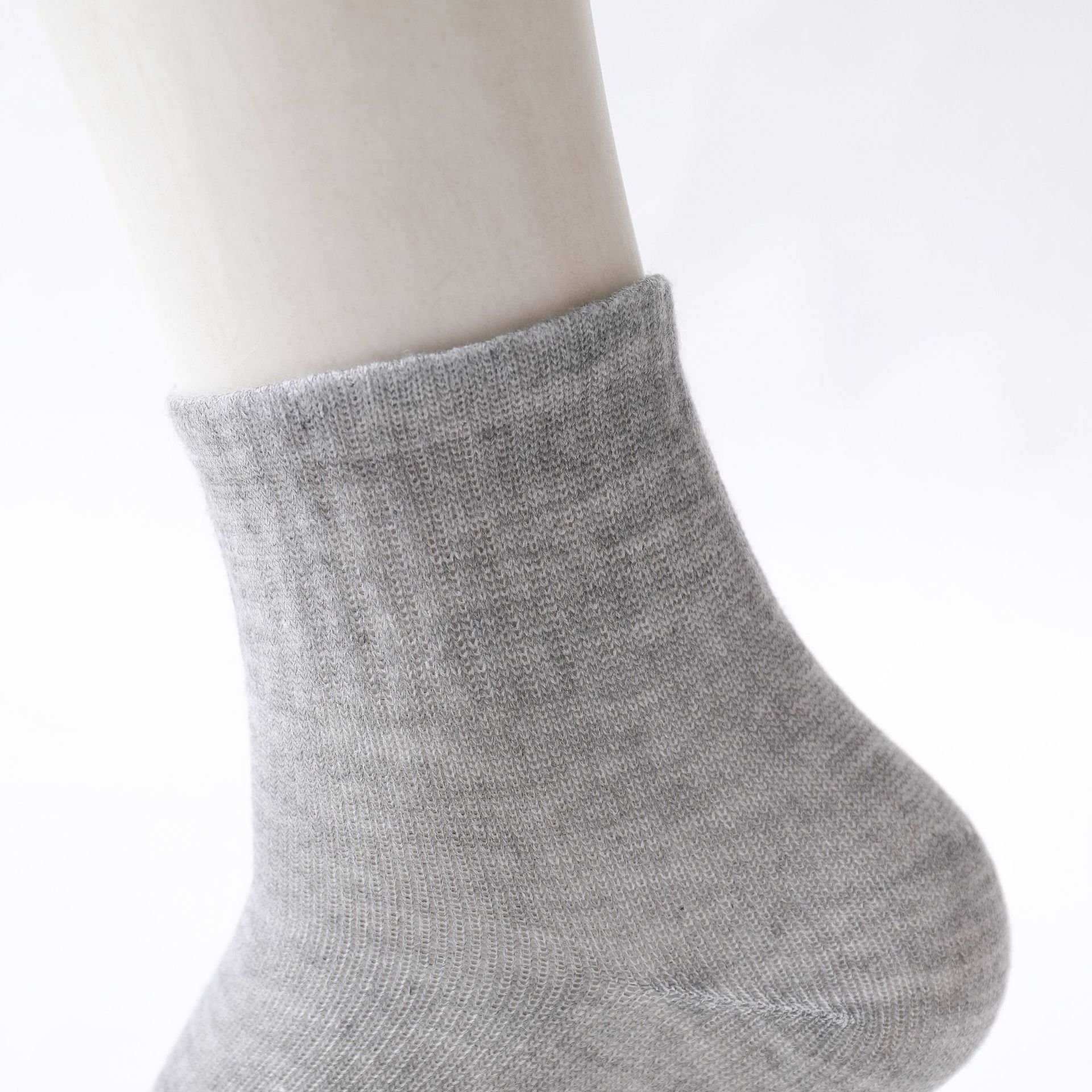 Cotton polyester breathable black white grey plain men women crew socks