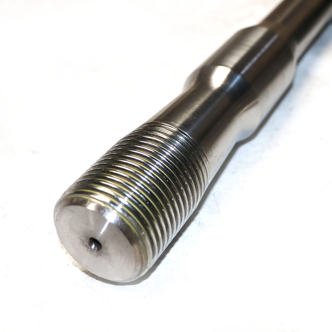 High Quality Hydraulic Breaker Parts SB81 SB100 SB121 SB130 SB140 SB151 SB70 SB50 through Bolt Side Tied Bolt