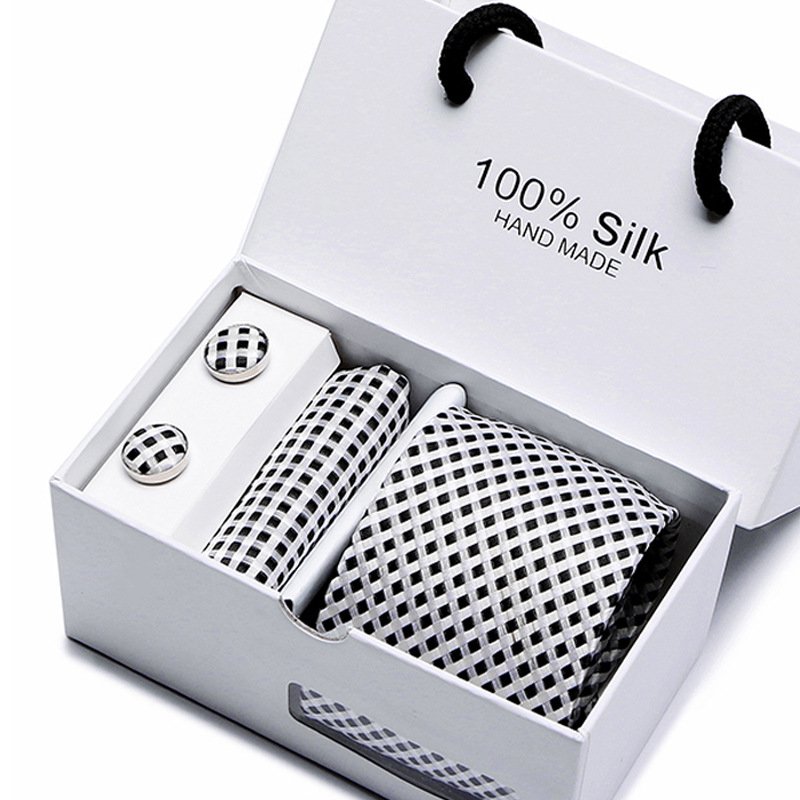 New Design Tie Men's Polyester Knitted Simple Dot Strip Custom Knit Tie Knitted Neckties With Logo