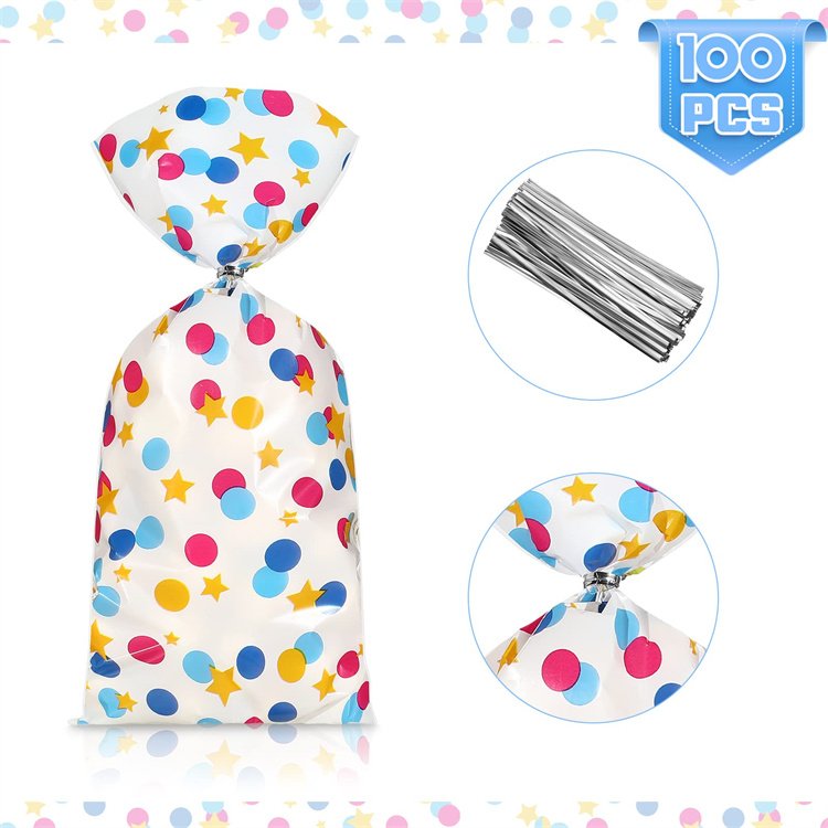 Wholesale Customized Plastic Mylar Sweet Gift Packaging Food Bags Foil Pouch Candy Bags with Twist Ties for Birthday Party