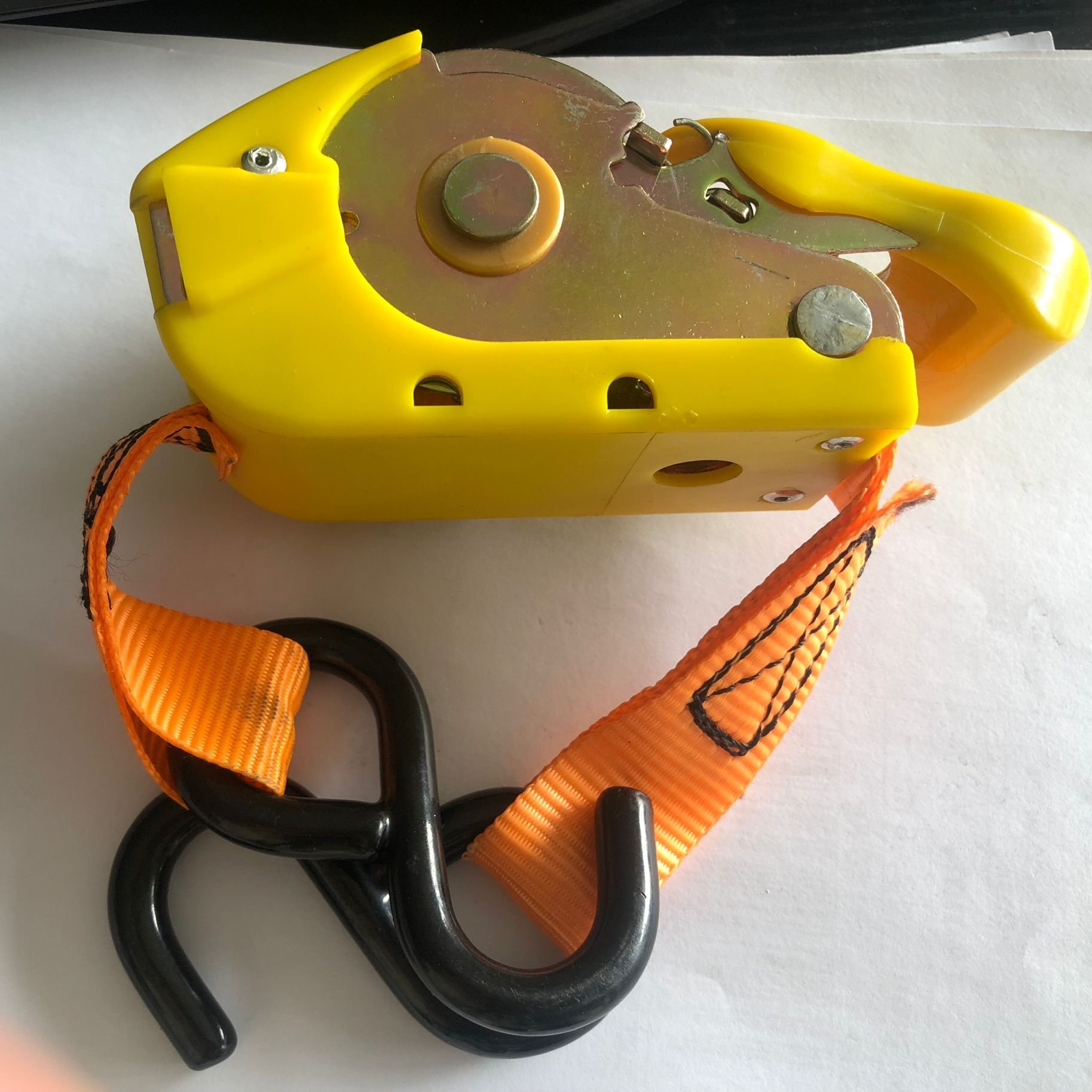 GS certificated 25mm Polyester retractable tie down straps with coated S hook