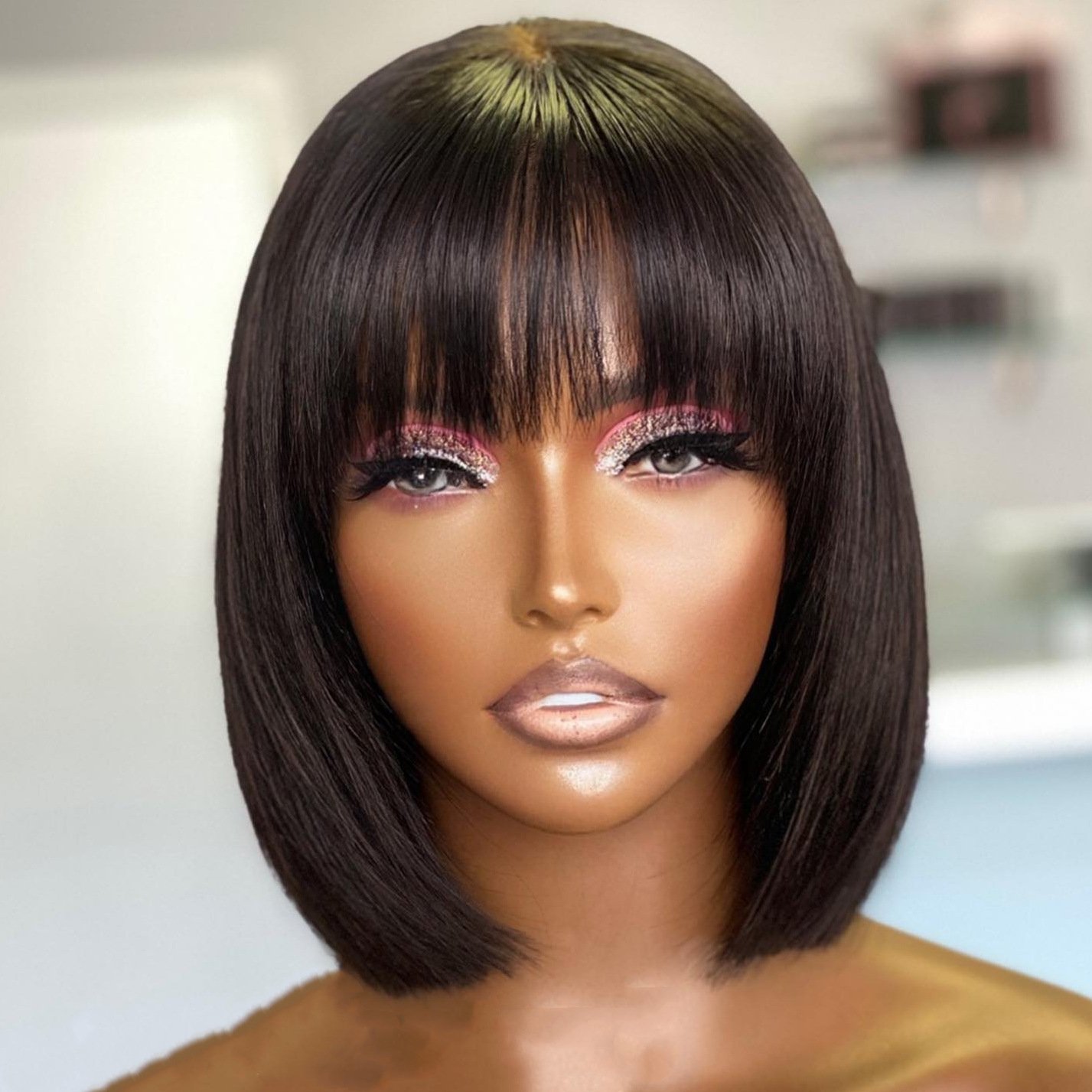 Fashionable 100% Human Hair Wigs With Bangs Glueless Short 2*4 Bob Wigs For Woman Daily Use Natural Human Hair Wigs